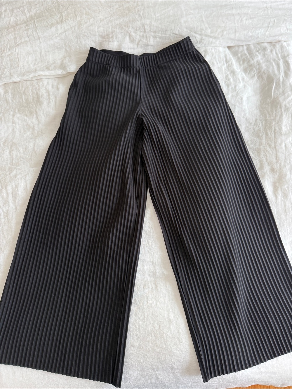COS Black Pleated Wide-Leg Pants
